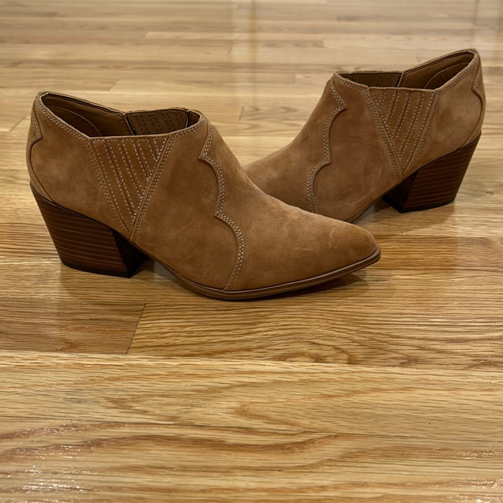 Aldo tan suede 3” ankle boots
